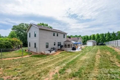 5976 Gold Creek Estate Drive Hickory NC 28601
