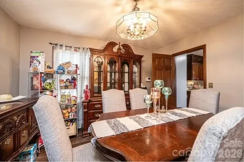 5976 Gold Creek Estate Drive Hickory NC 28601