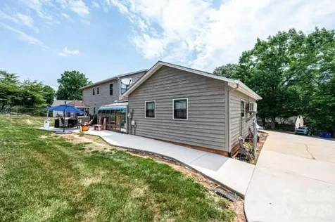 5976 Gold Creek Estate Drive Hickory NC 28601