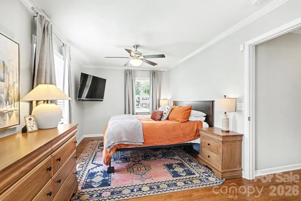 3330 Woodleaf Road Charlotte NC 28205