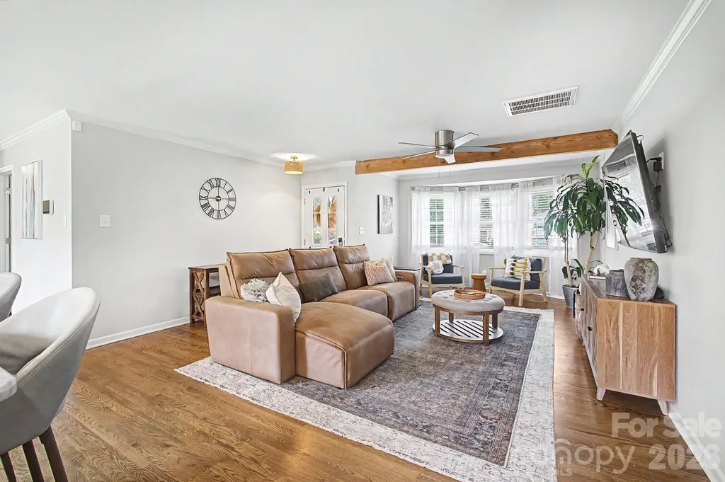 3330 Woodleaf Road Charlotte NC 28205