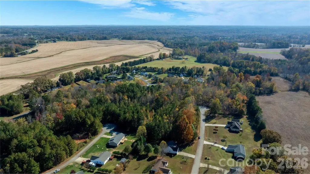 1120 Bearwick Court Woodleaf NC 27054