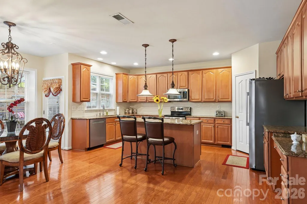 7809 Pinecroft Court Harrisburg NC 28075