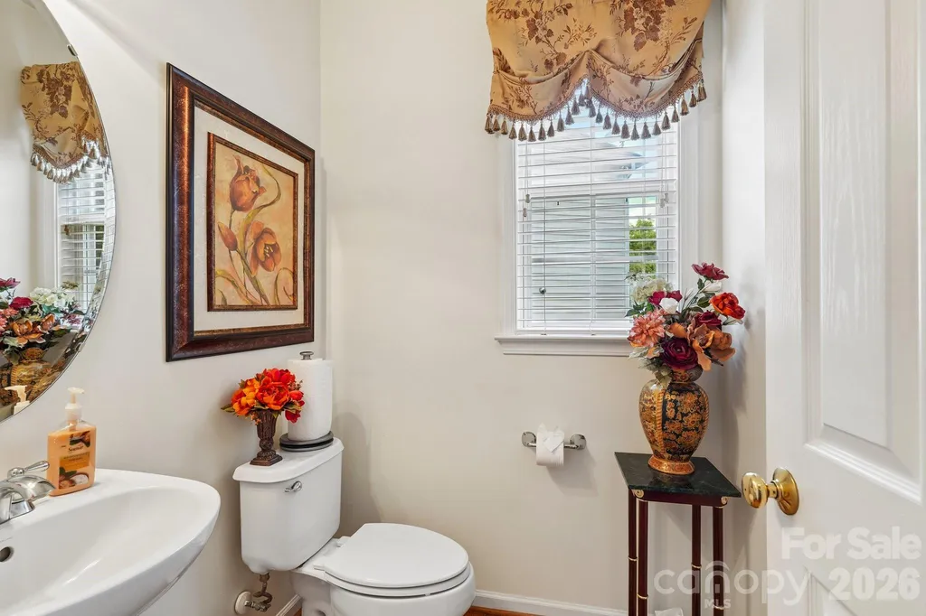 7809 Pinecroft Court Harrisburg NC 28075