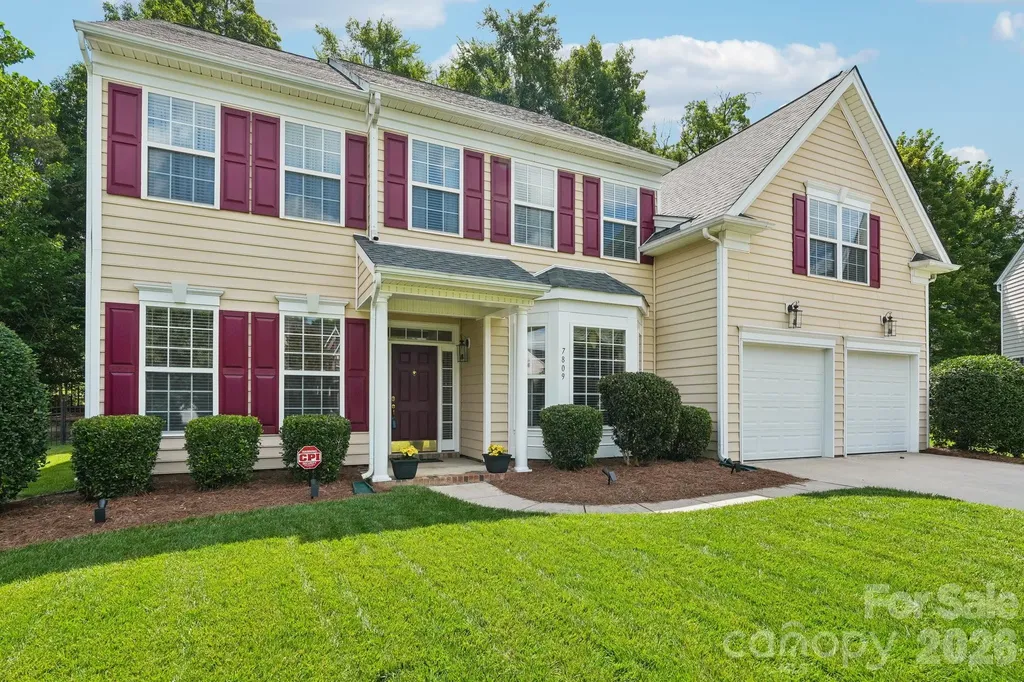 7809 Pinecroft Court Harrisburg NC 28075