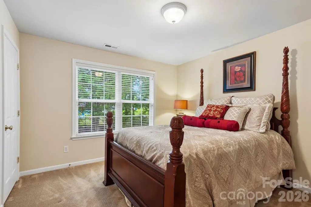 7809 Pinecroft Court Harrisburg NC 28075