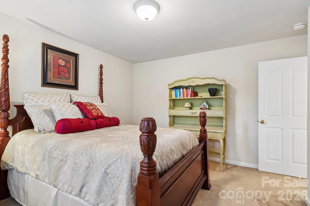 7809 Pinecroft Court Harrisburg NC 28075