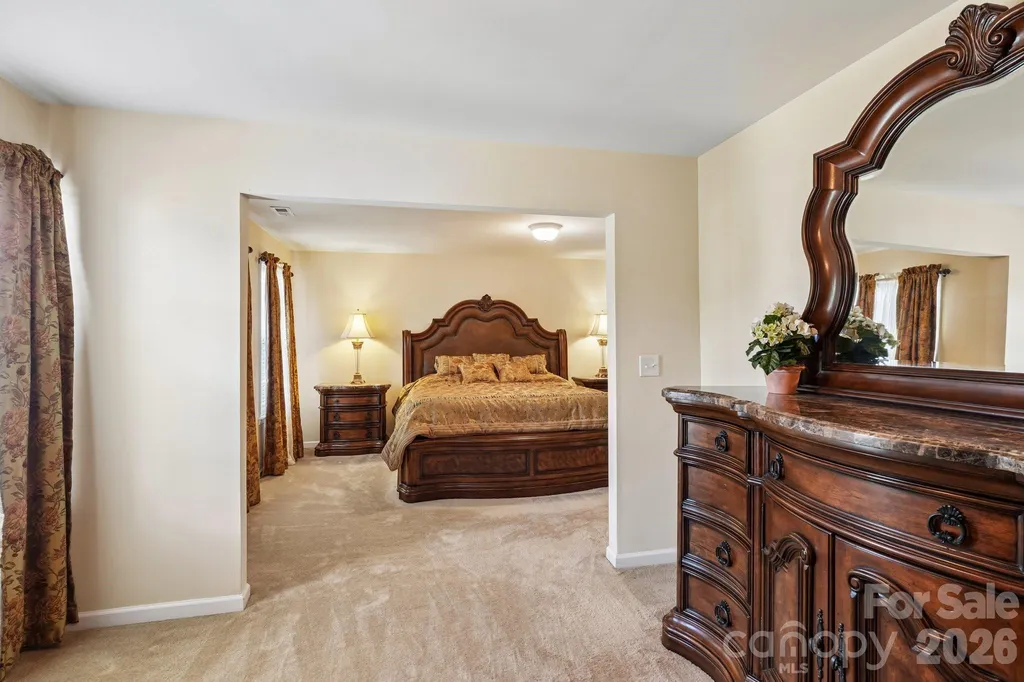 7809 Pinecroft Court Harrisburg NC 28075