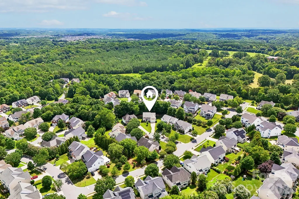 7809 Pinecroft Court Harrisburg NC 28075