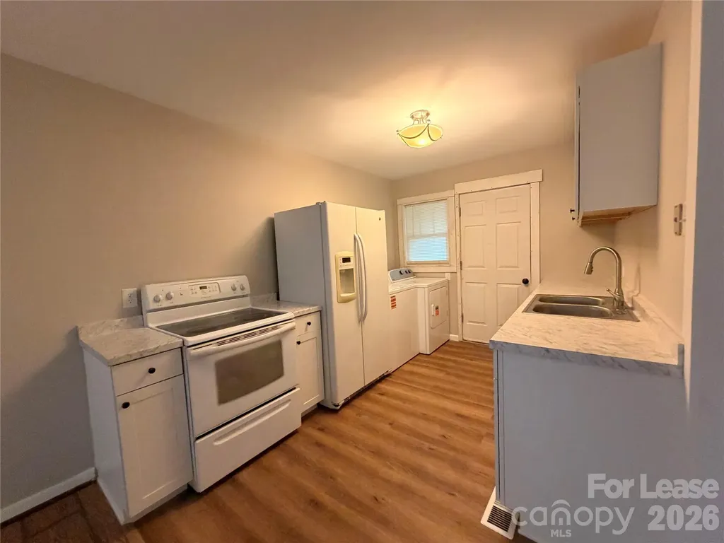 825 Rodey Avenue Charlotte NC 28206