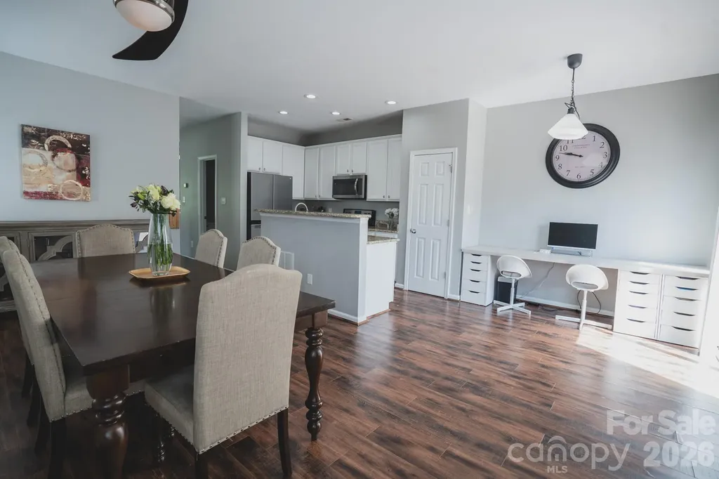 7051 Brighton Park Drive Charlotte NC 28227