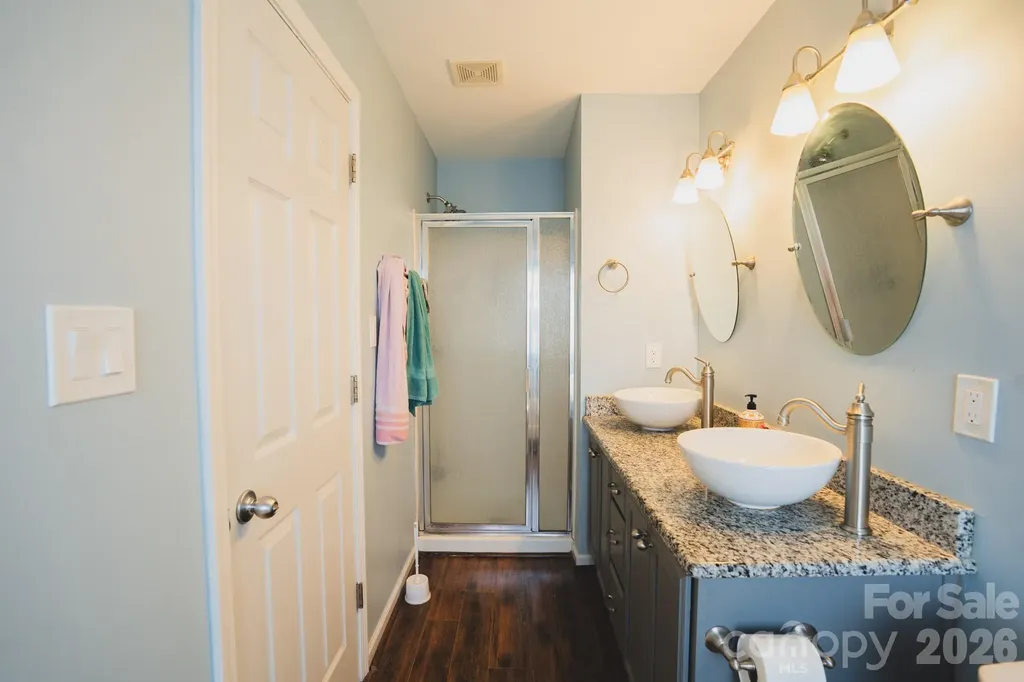 7051 Brighton Park Drive Charlotte NC 28227
