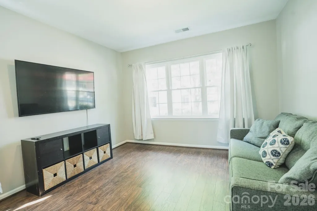 7051 Brighton Park Drive Charlotte NC 28227