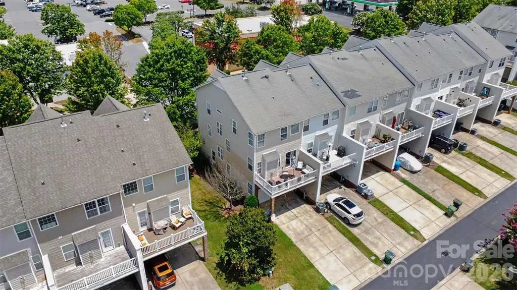 7051 Brighton Park Drive Charlotte NC 28227