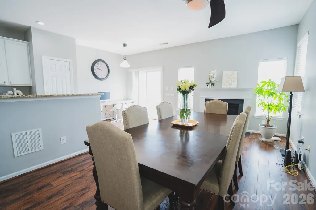 7051 Brighton Park Drive Charlotte NC 28227