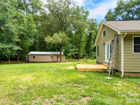 4942 Reid Road Edgemoor SC 29712