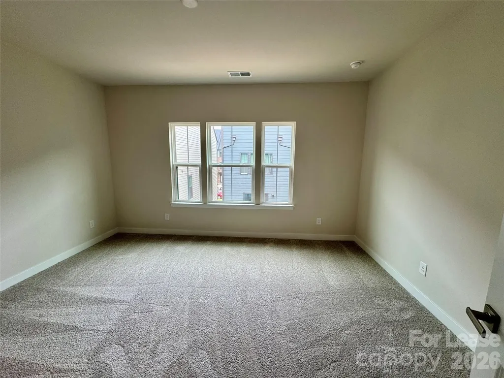 5021 Chinook Lane Charlotte NC 28217