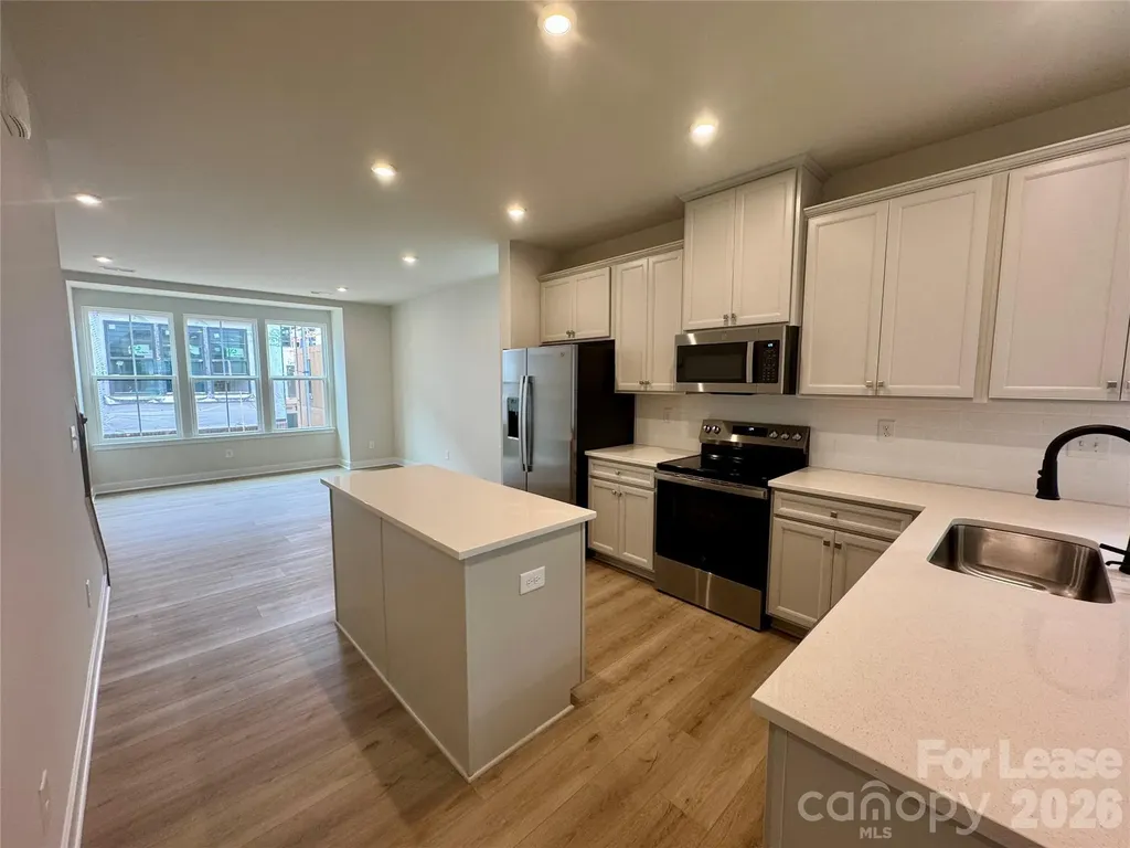 5021 Chinook Lane Charlotte NC 28217
