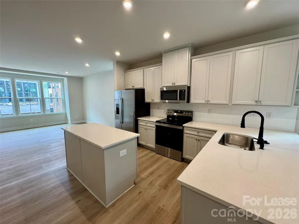5021 Chinook Lane Charlotte NC 28217