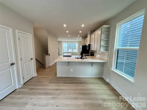 5021 Chinook Lane Charlotte NC 28217