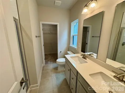 5021 Chinook Lane Charlotte NC 28217