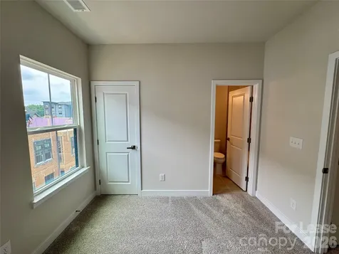 5021 Chinook Lane Charlotte NC 28217