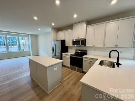 5021 Chinook Lane Charlotte NC 28217