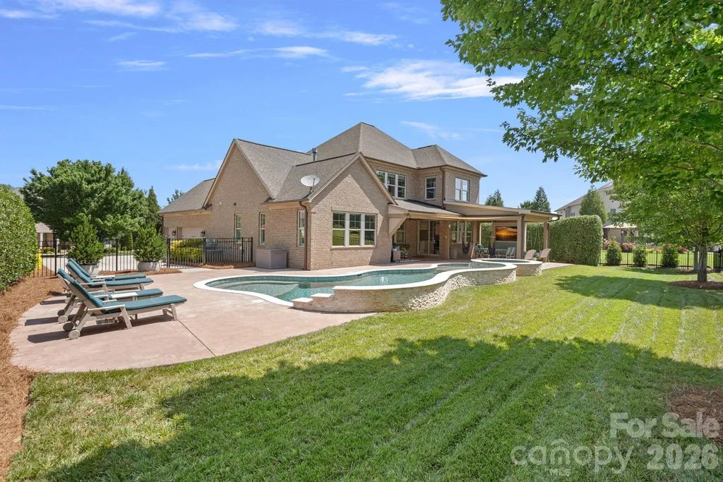 9896 Manor View Drive NW Concord NC 28027