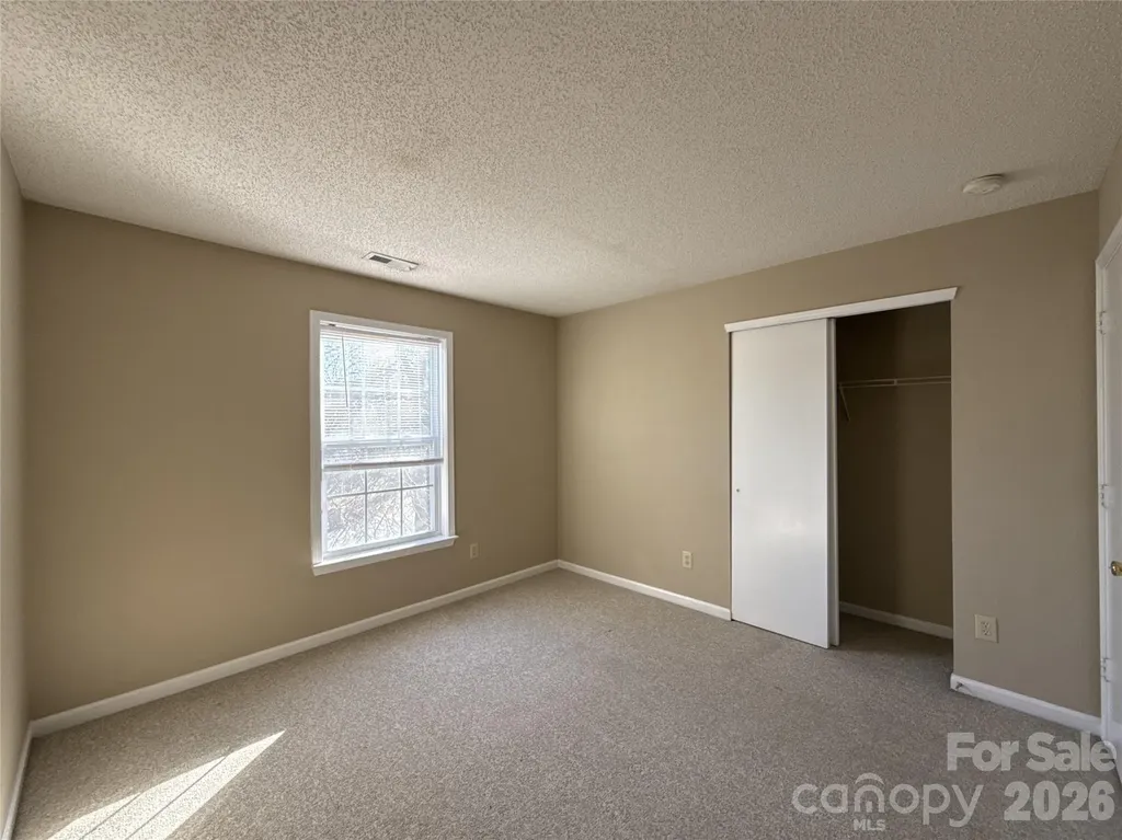2043 Dunsmore Lane Waxhaw NC 28173