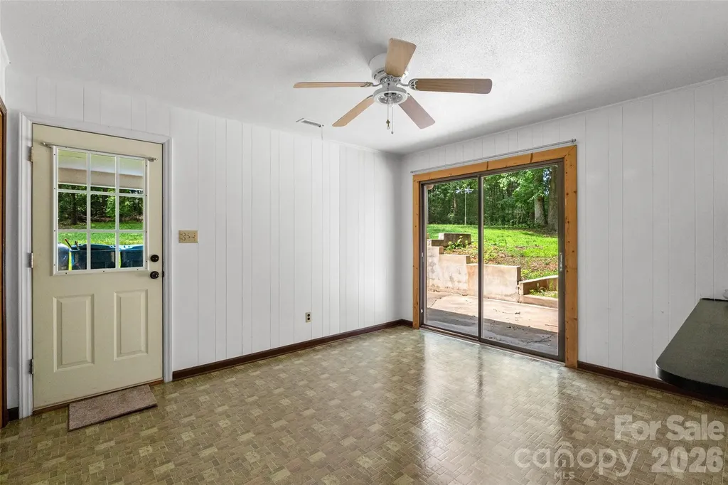382 Wildwood Circle Taylorsville NC 28681