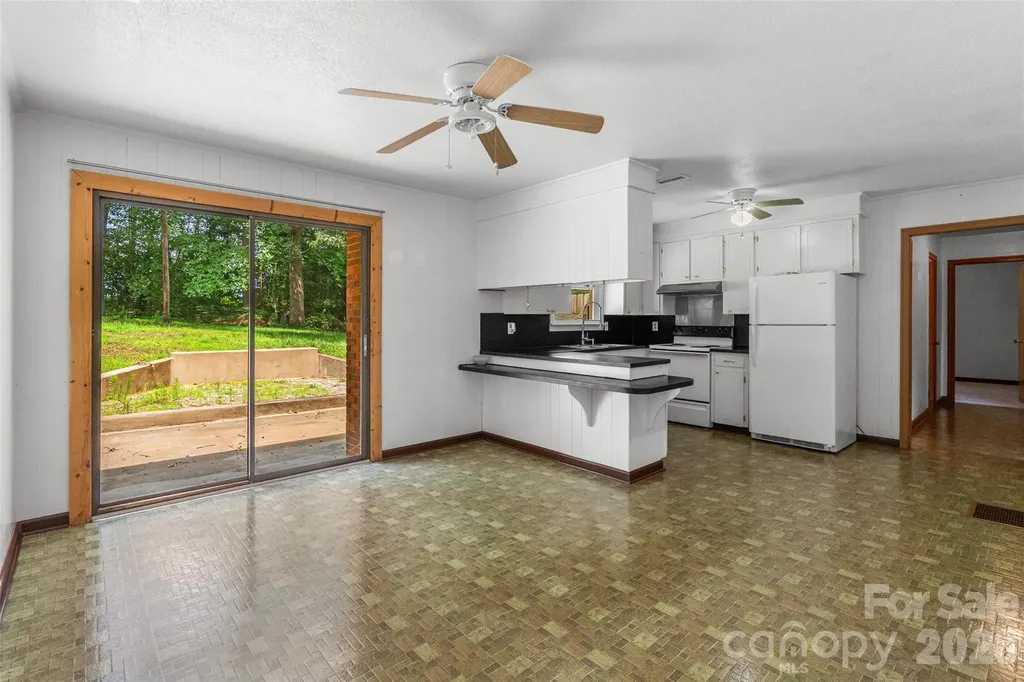 382 Wildwood Circle Taylorsville NC 28681