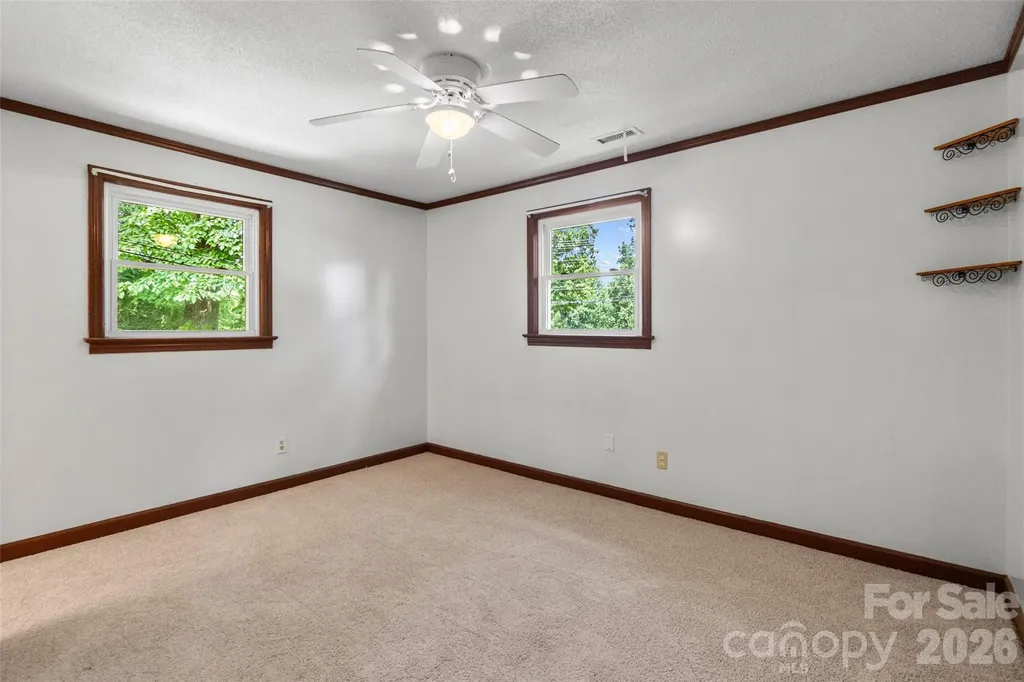 382 Wildwood Circle Taylorsville NC 28681