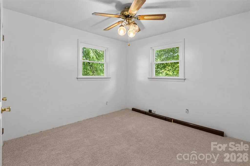 382 Wildwood Circle Taylorsville NC 28681