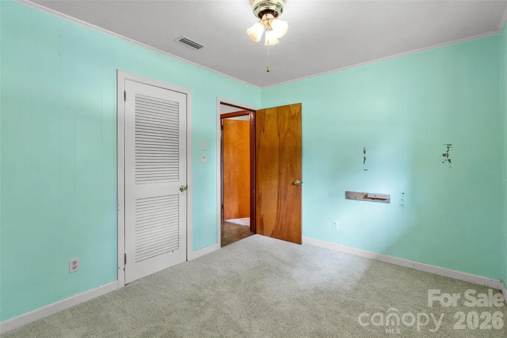 382 Wildwood Circle Taylorsville NC 28681