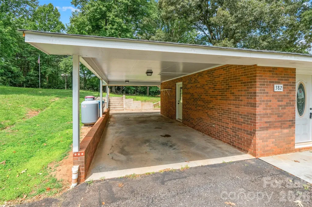 382 Wildwood Circle Taylorsville NC 28681