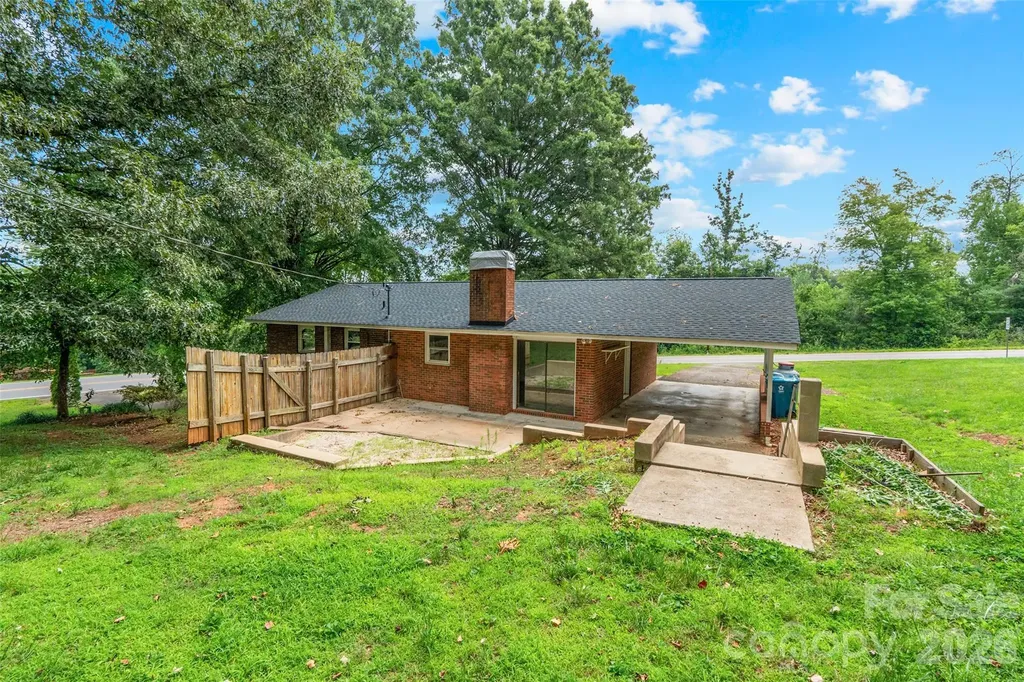 382 Wildwood Circle Taylorsville NC 28681