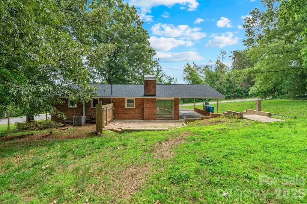 382 Wildwood Circle Taylorsville NC 28681
