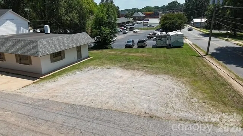 1295 N Main Avenue Newton NC 28658