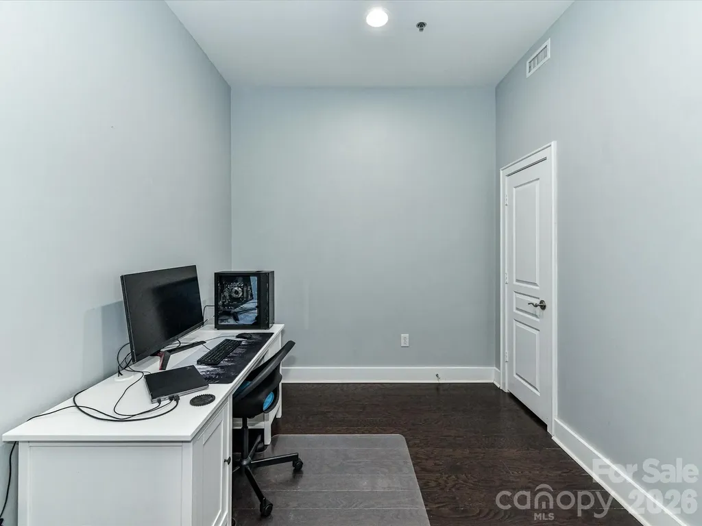 115 E Park Avenue Charlotte NC 28203