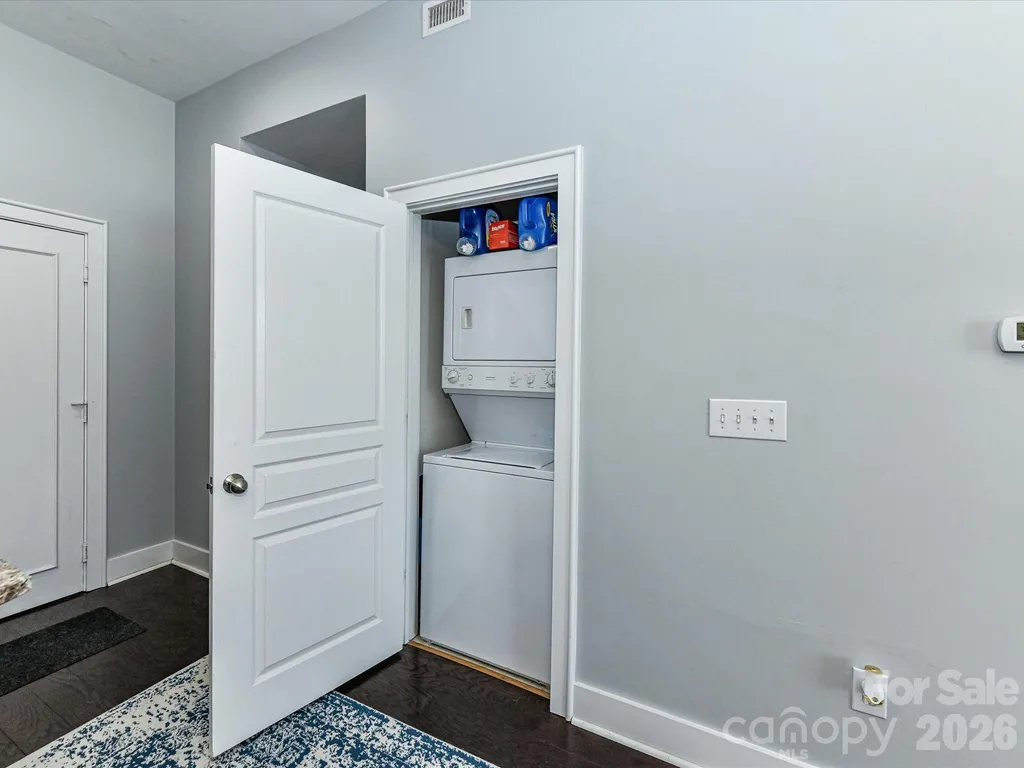 115 E Park Avenue Charlotte NC 28203