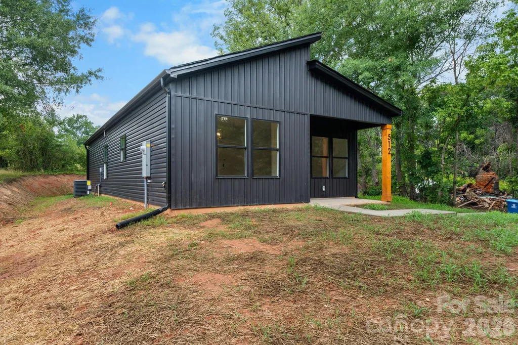 512 28th Street SW Hickory NC 28602