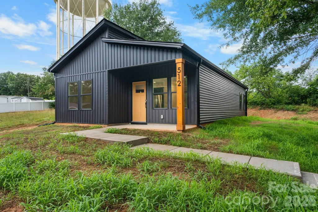 512 28th Street SW Hickory NC 28602