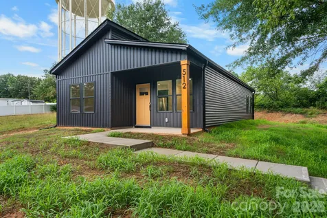 512 28th Street SW Hickory NC 28602