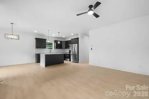 512 28th Street SW Hickory NC 28602