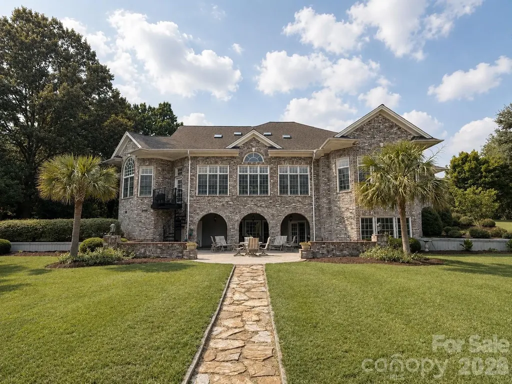 747 Shoreline Drive Lancaster SC 29720