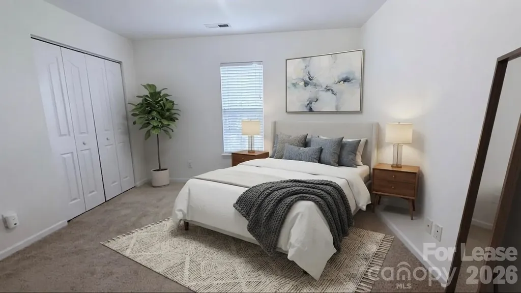 17507 Westmill Lane Charlotte NC 28277
