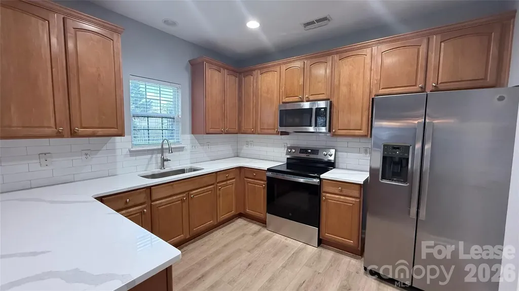 17507 Westmill Lane Charlotte NC 28277