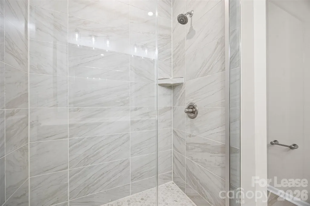 5640 Kingspan Drive Charlotte NC 28217