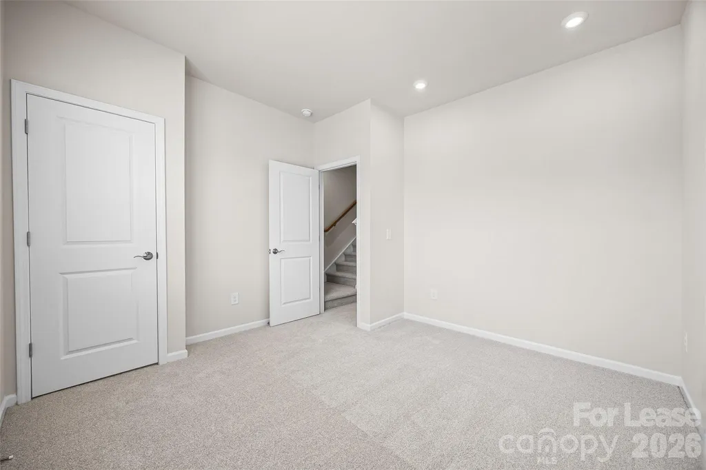 5640 Kingspan Drive Charlotte NC 28217