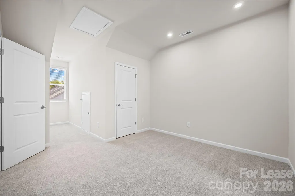 5640 Kingspan Drive Charlotte NC 28217